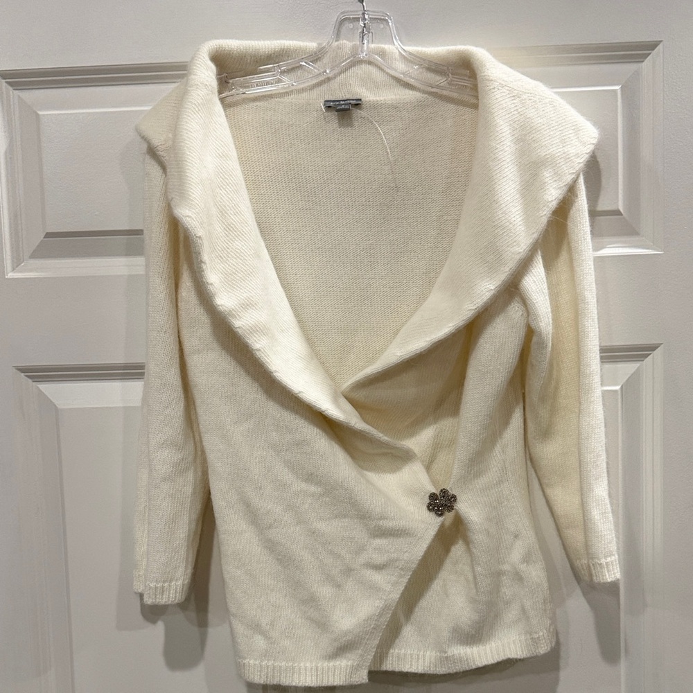 Ann Taylor Cream Women's Wrap Cardigan with Floral Stone Button